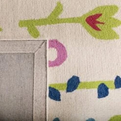 Safavieh Kids SFK918 Hand Tufted Area Rug - Safavieh -Kids’ Furniture Store GUEST 168d99a4 5511 4022 aa9a b638f2faa4dd